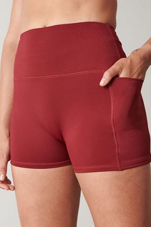 Core Pocket Short