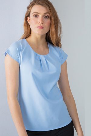 Ladies´ Pleat Front Short Sleeve Blouse