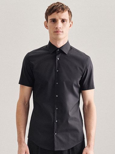 Men´s Shirt Shaped Fit Short Sleeve